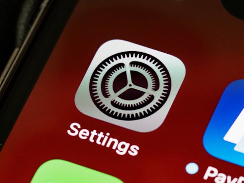 Fix app widgets not appearing on iOS 16 Lock Screen