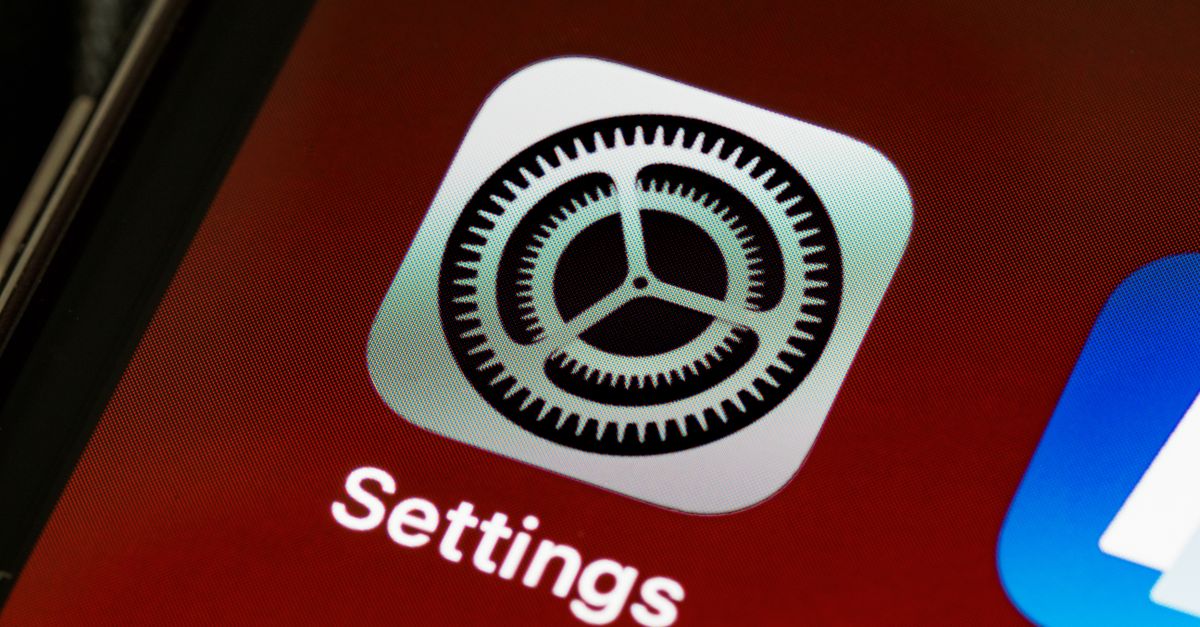 iPhone iOS 27 Liquid Glass settings
