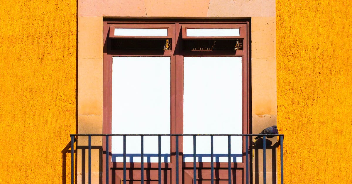 How to install an exterior door without a frame