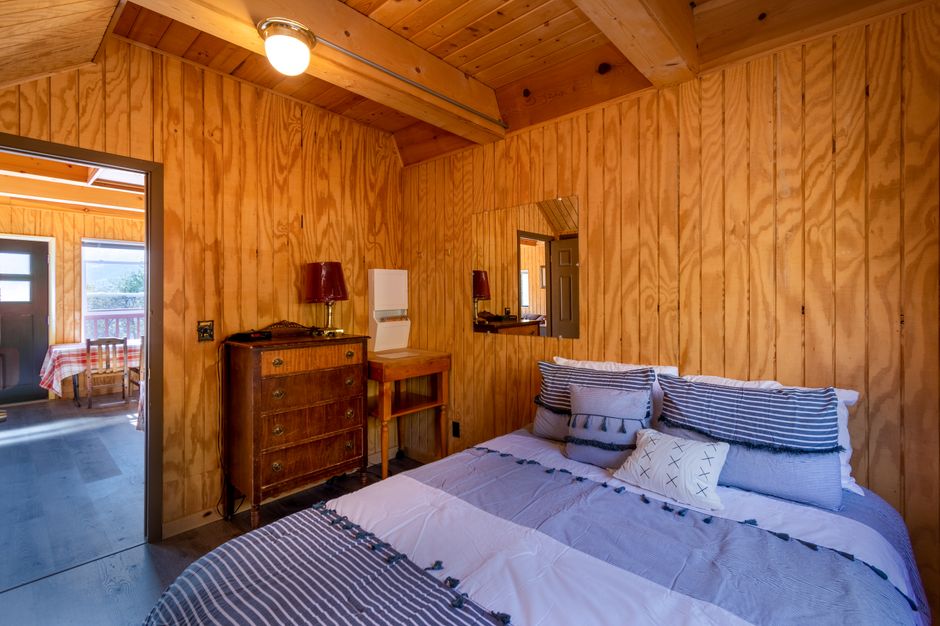 Ledges Hotel