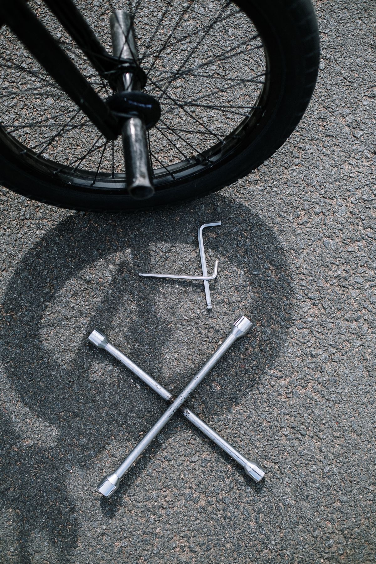 Bicycle wheel and maintenance tools prepared for tire care