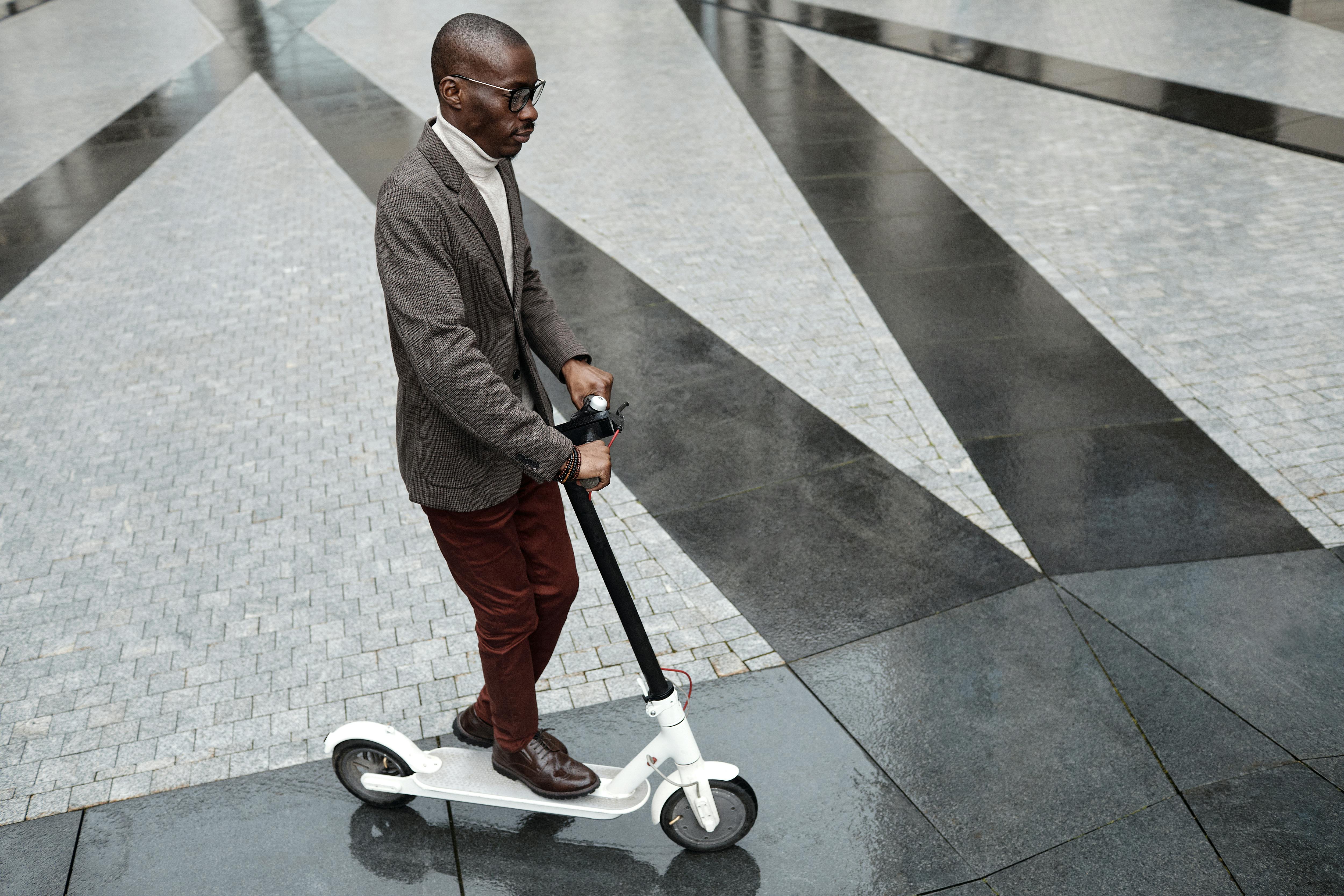 mobility mileage sustainable transport — Photo by Theo  Decker on Pexels