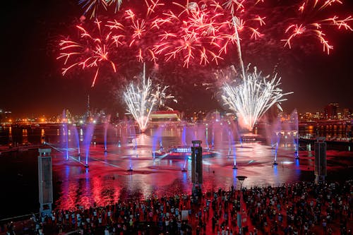 Foto d'estoc gratuïta de amb gas, celebració, ciutat