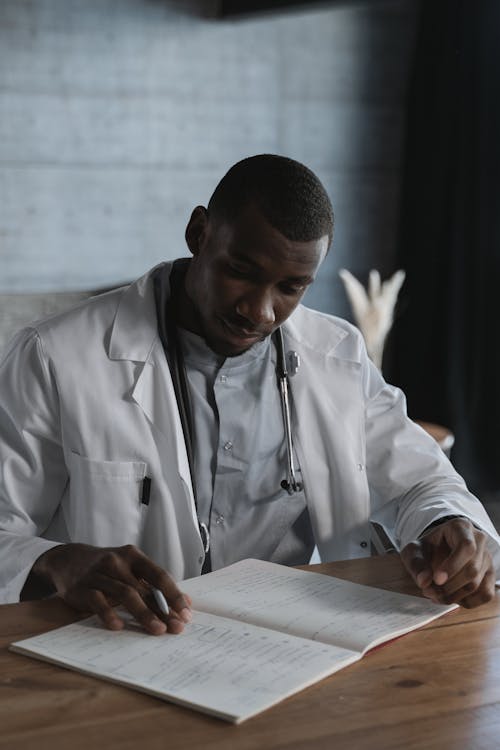 Gratis stockfoto met aan hebben, Afro-Amerikaanse man, chirurg