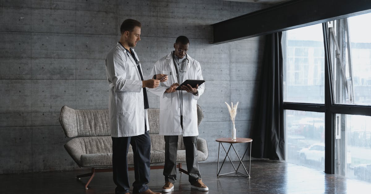 Estrategias de IA para Médicos Especialistas: Negocio, Organización e Información