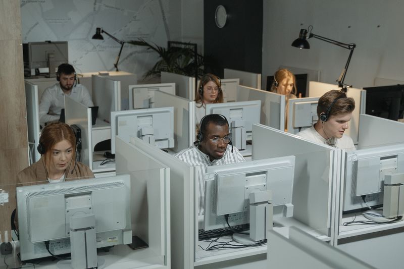 Co-Working Hot Desks