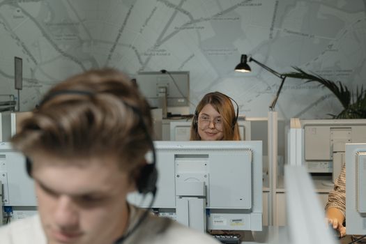 Mobilya Aksesuarı Mağazası customer service
