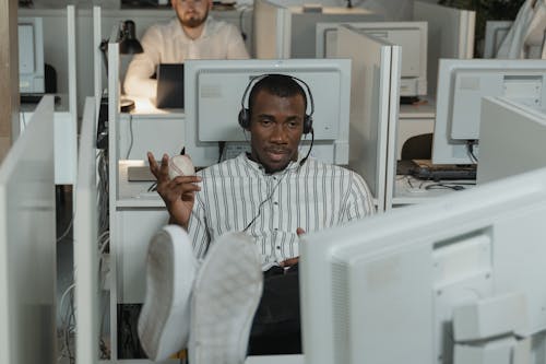 Ingyenes stockfotó afro-amerikai férfi, alkalmazott, dolgozó témában