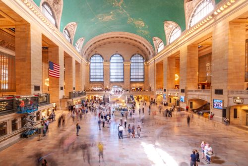 Free Captivating long exposure capture of the interior of Grand Central Terminal, showcasing its architectural beauty and vibrant atmosphere. Stock Photo