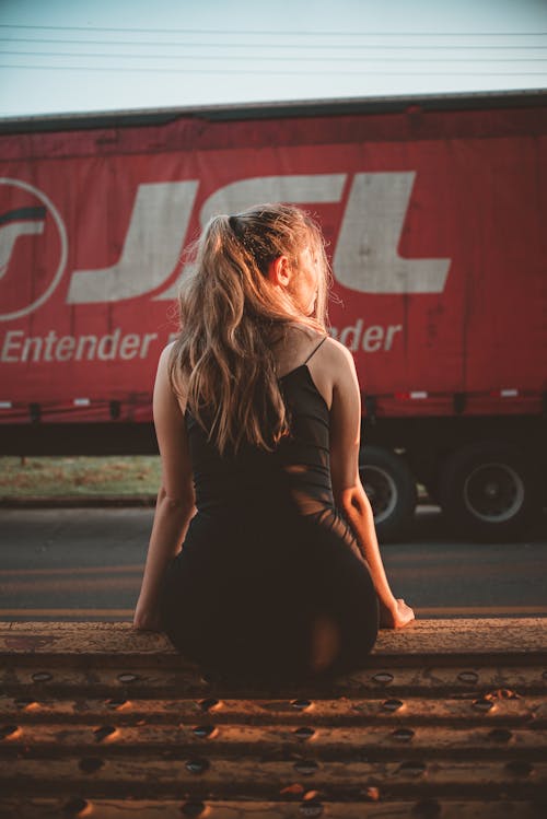 Free Back View of a Girl in a Dress Stock Photo