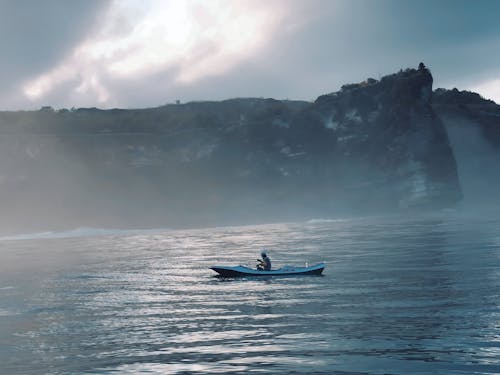 Fotobanka s bezplatnými fotkami na tému modrá, more, motorový čln