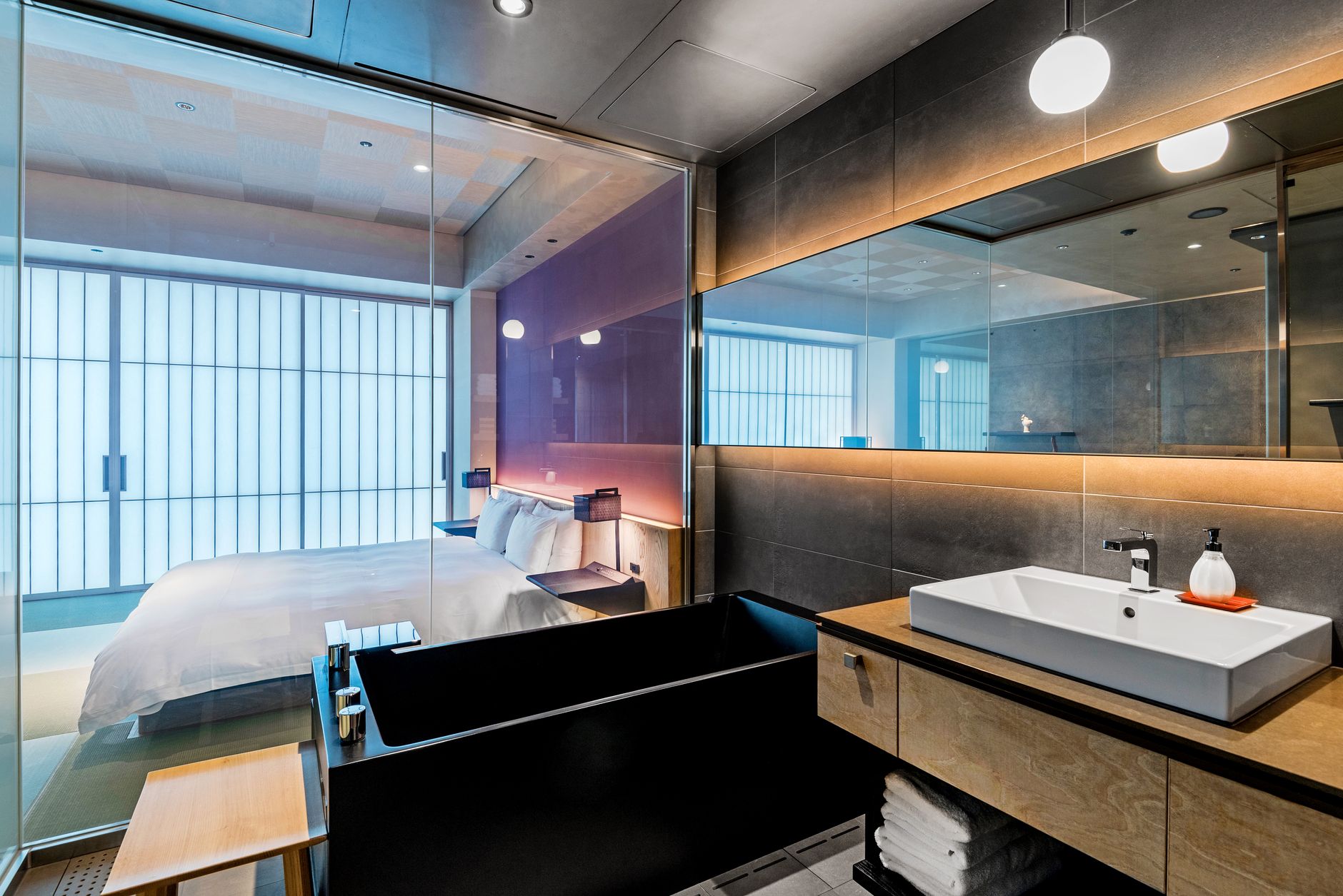 Deco Chic Style Bathroom