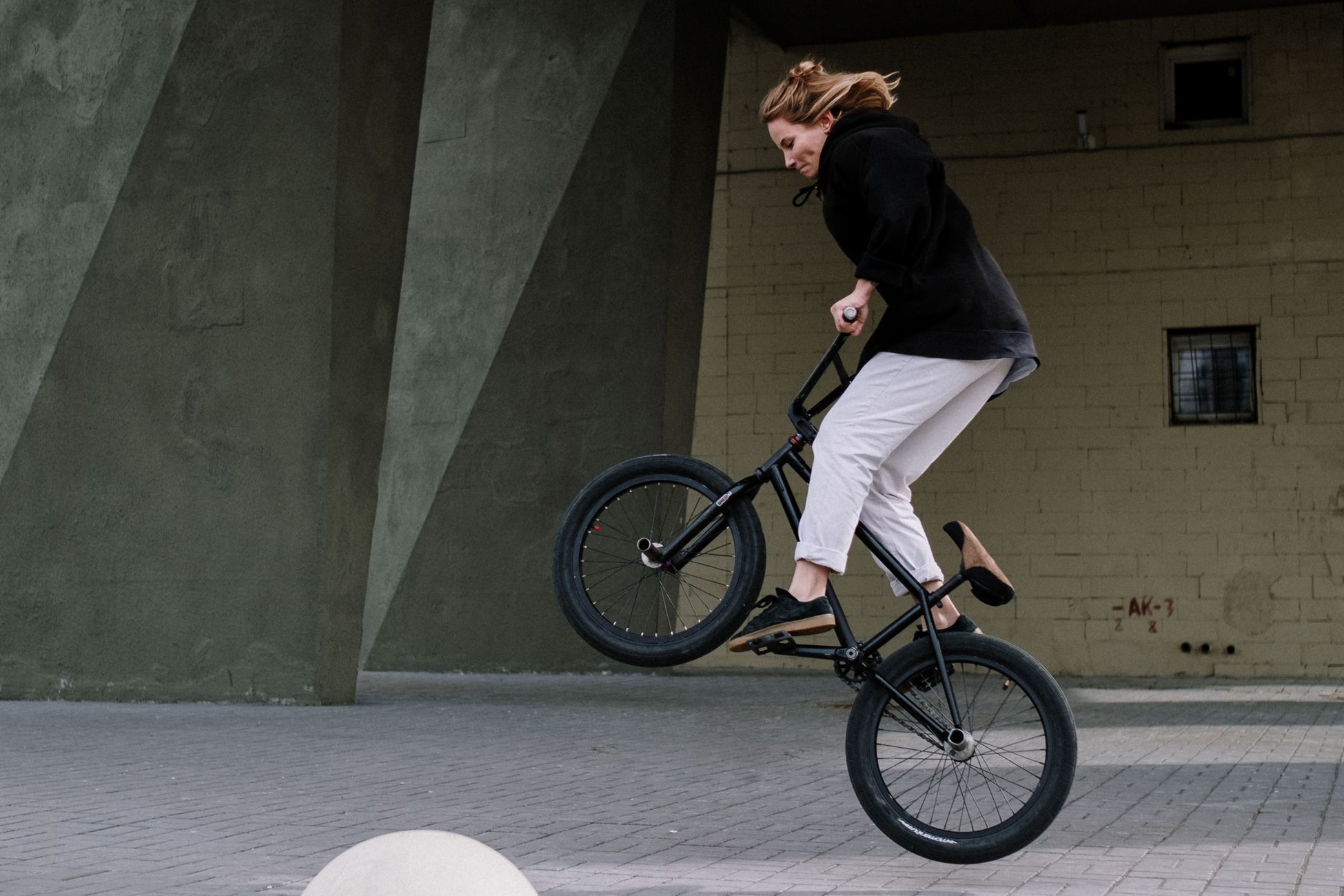 BMX'ster Renske uit Nuland behaalt eerste wereldbekerzege na val