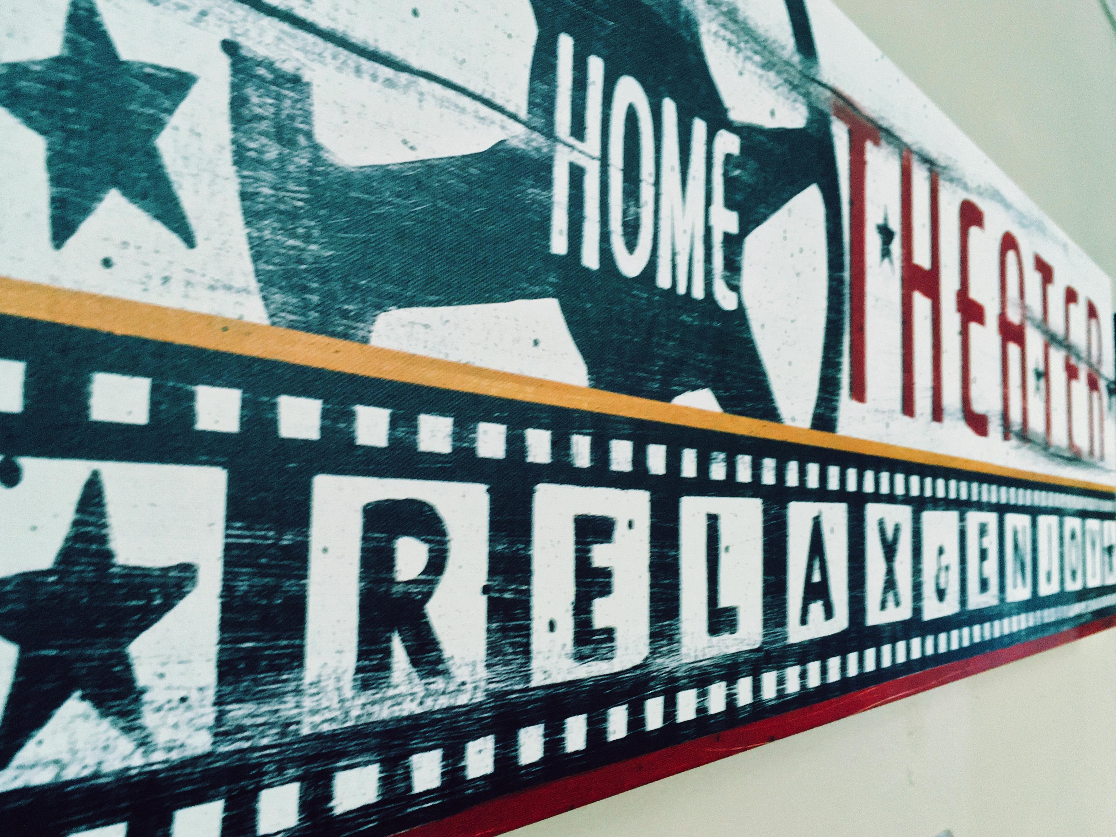 Gráfico de tendências de pagamentos digitais com ícones de tecnologia