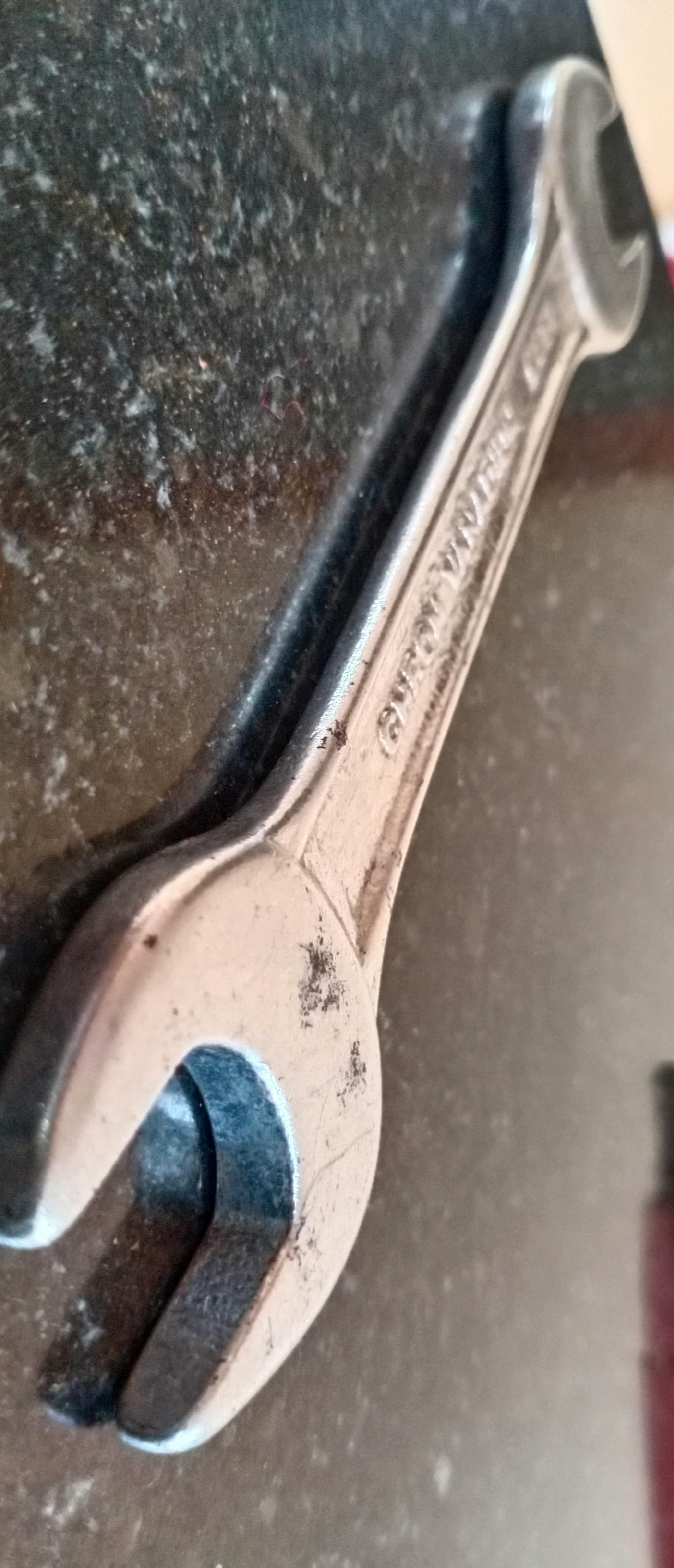 Inspirasi baju couple dari media sosial