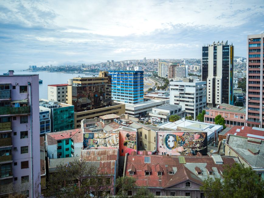 Colorful historic houses in the UNESCO World Heritage site of Valparaíso, Chile