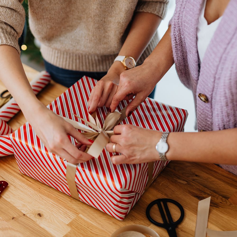 Balcombe — professional packers wrapping and boxing belongings