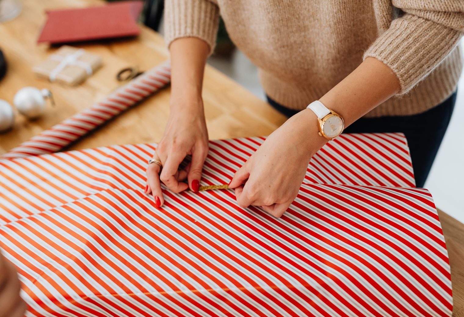 Bognor Regis — professional packers wrapping and boxing belongings