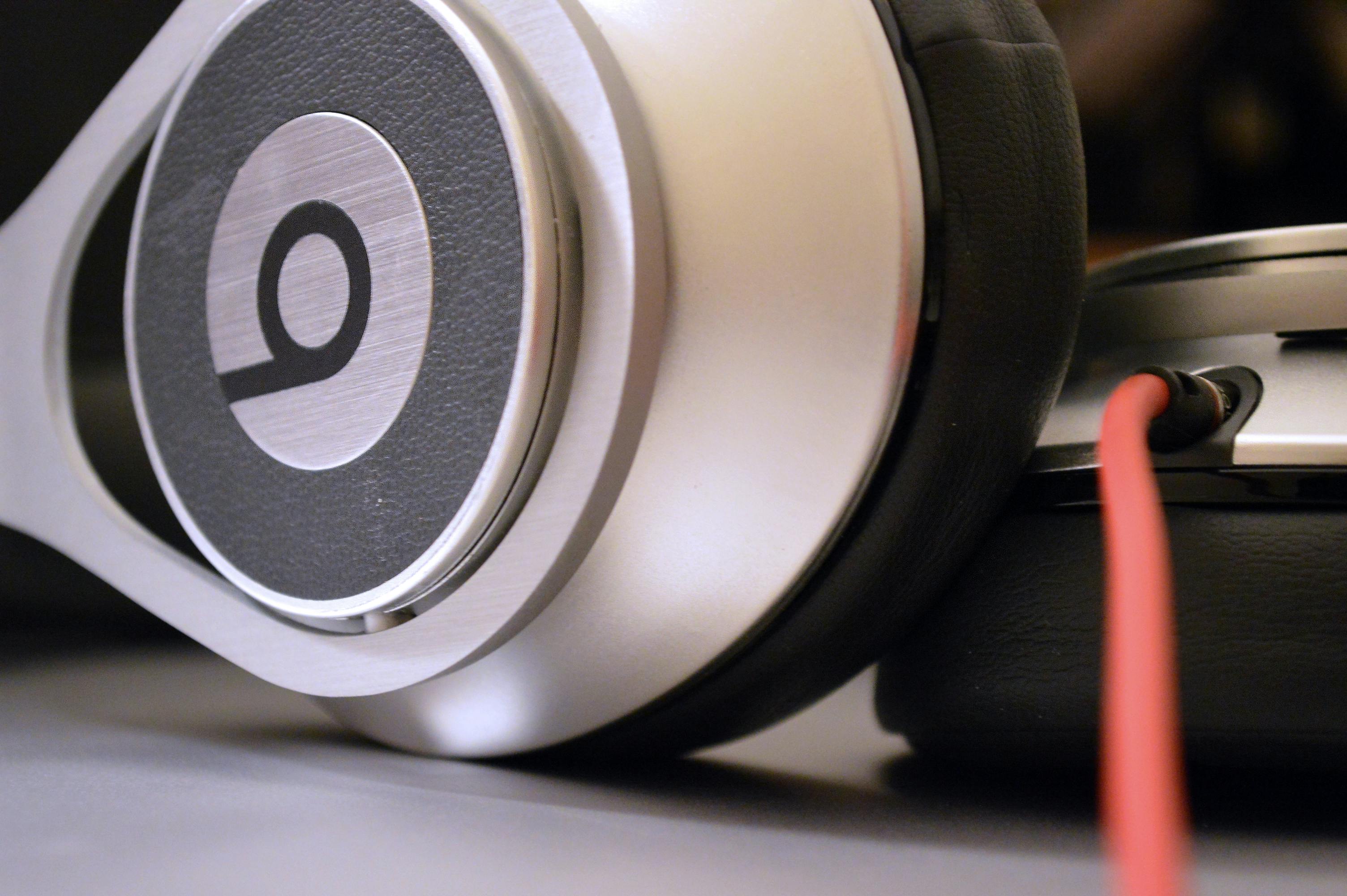 Free stock photo of Beats by Dr Dre, Executive Beats, headphones