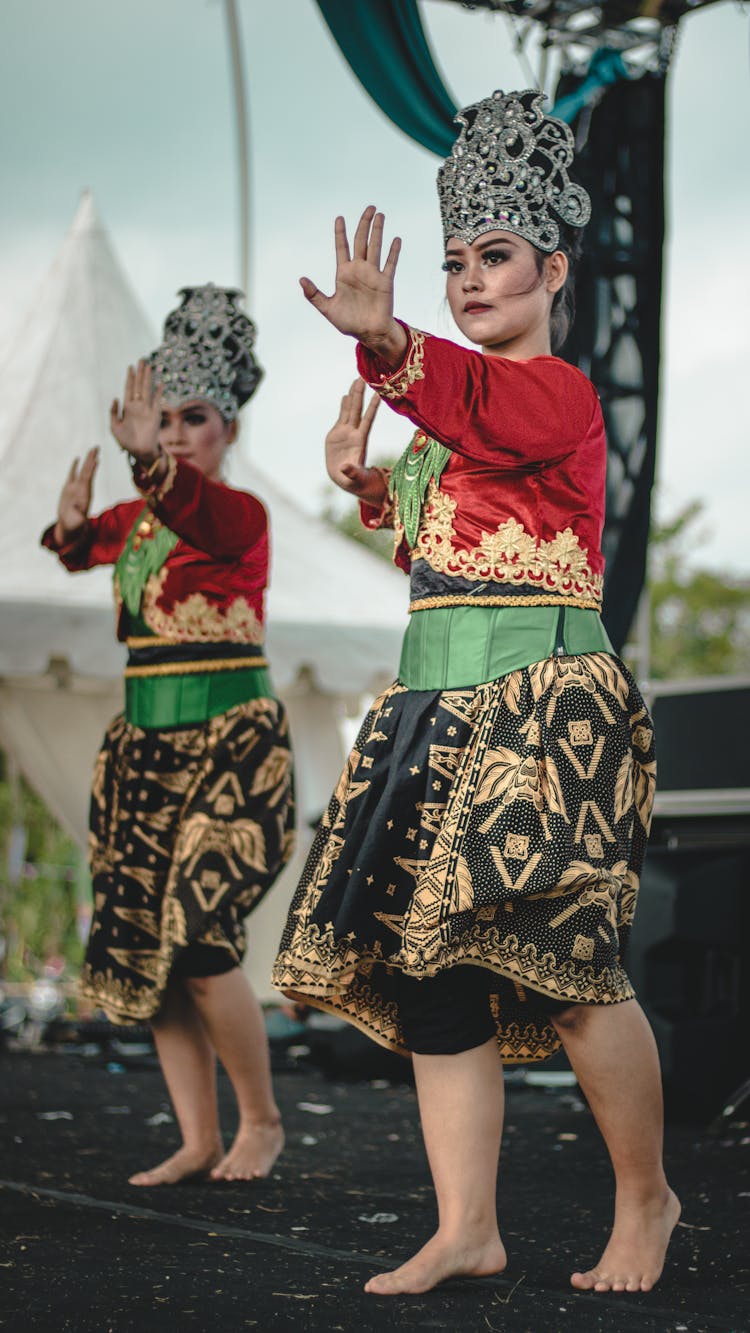 Asian Female Dancers Performing On Street Stage