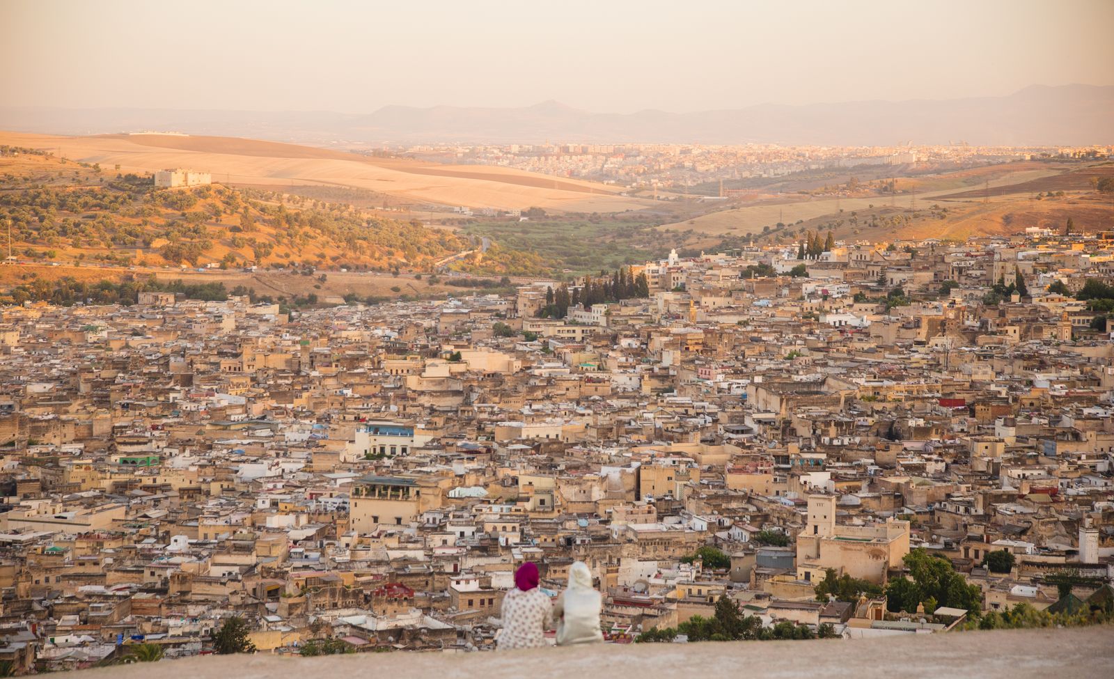 Fes Medina Guide: Navigate the World’s Largest Car-Free City