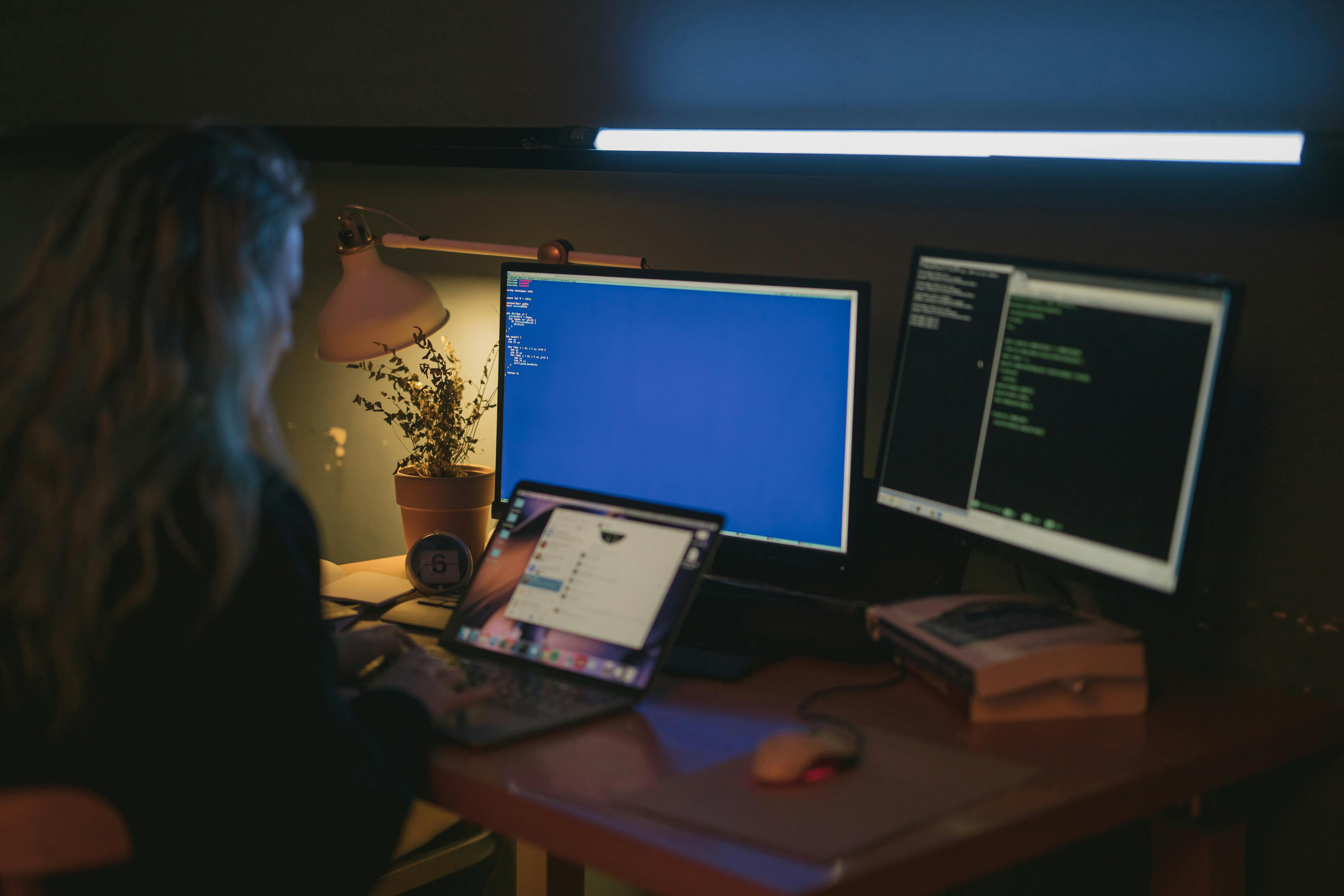 woman using a computer