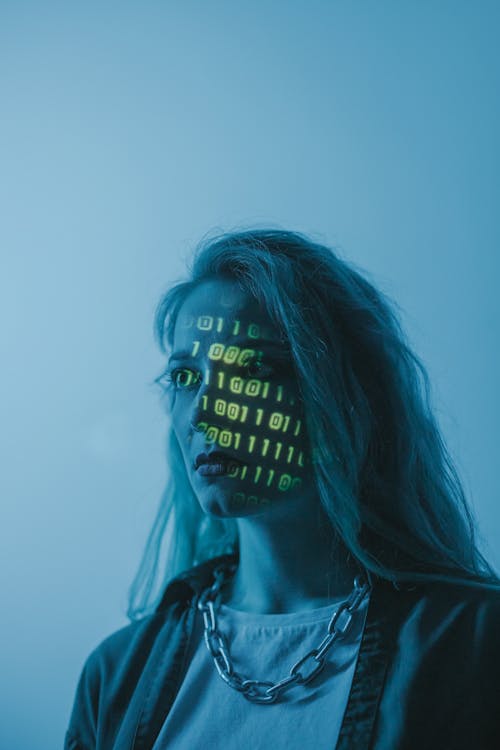 Free Close-Up Shot of a Woman with Chain Necklace Stock Photo