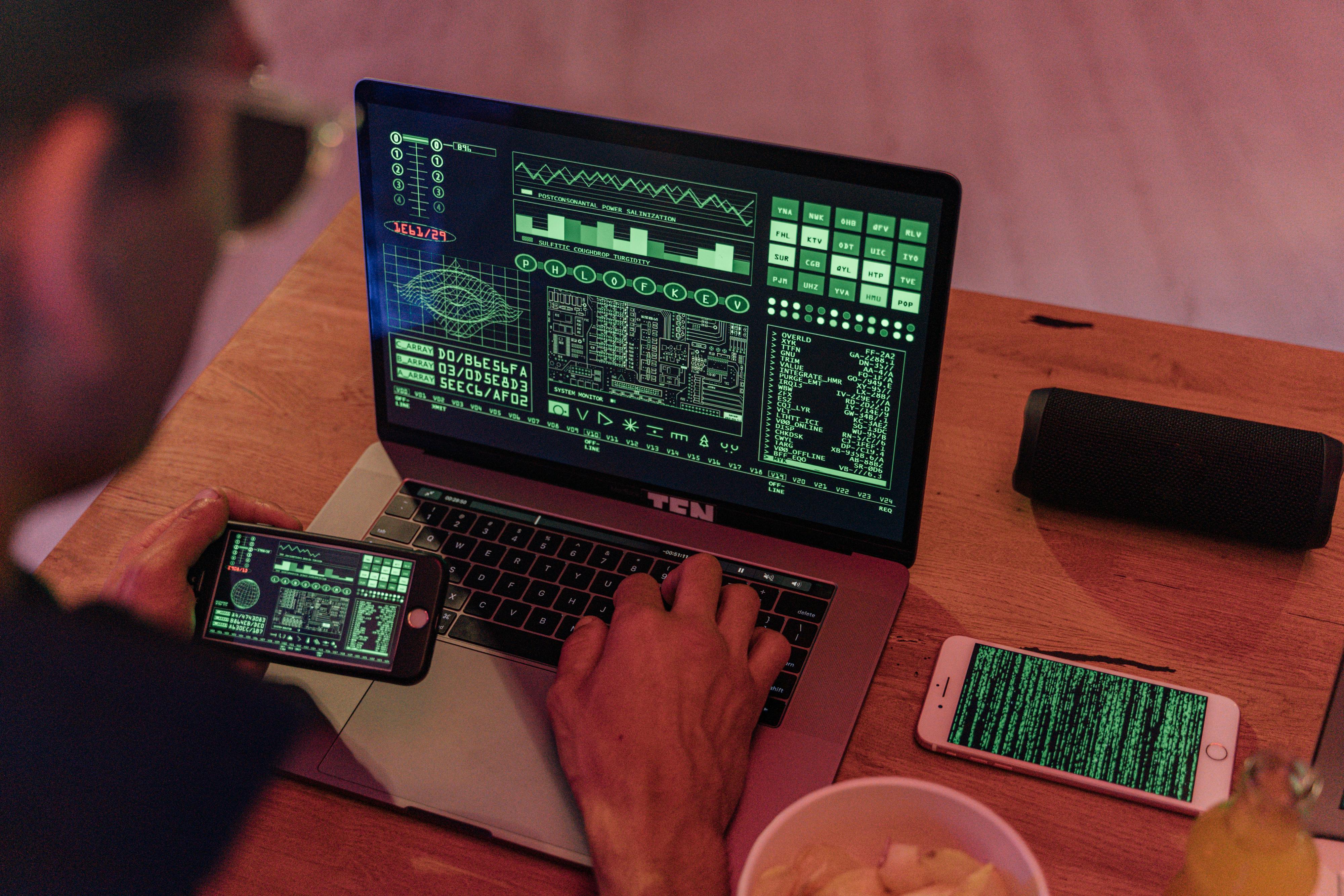 Big Data & Distributed Systems course visualization