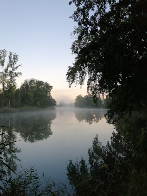 bezplatná Základová fotografie zdarma na téma brzké ráno, idylický, jezero Základová fotografie