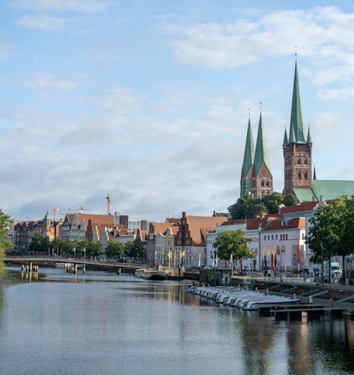 Darmowe zdjęcie z galerii z architektura, budynek od zewnątrz, cele podróży