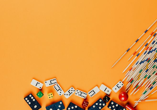 Online Casino: Spielautomaten und Live-Spiele im Überblick