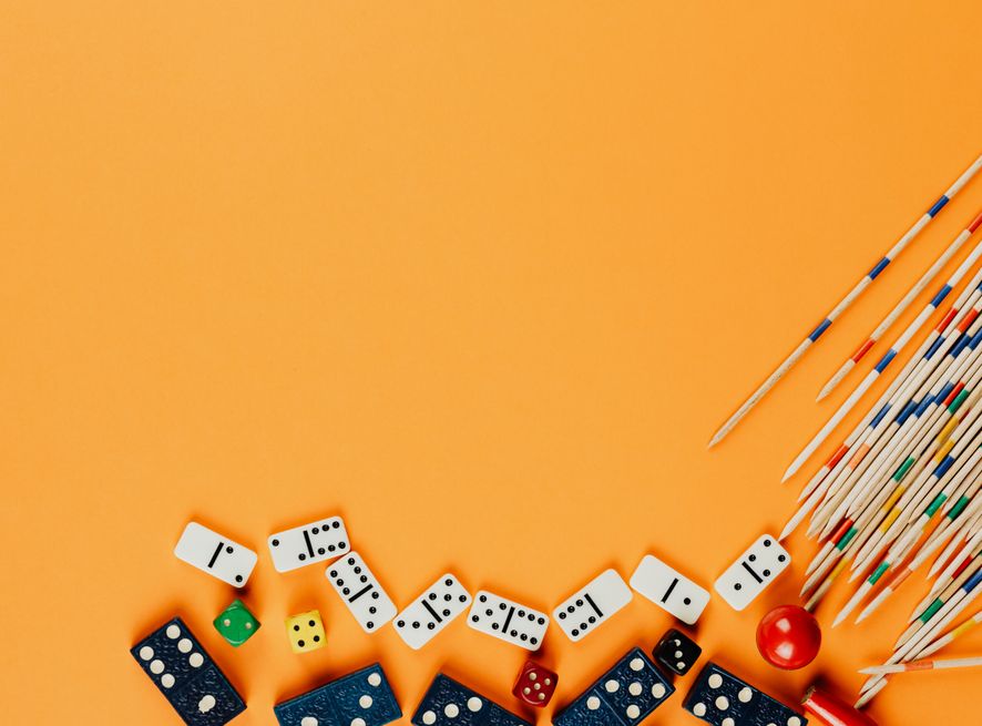 Online Casino: Spielautomaten und Live-Spiele im Überblick