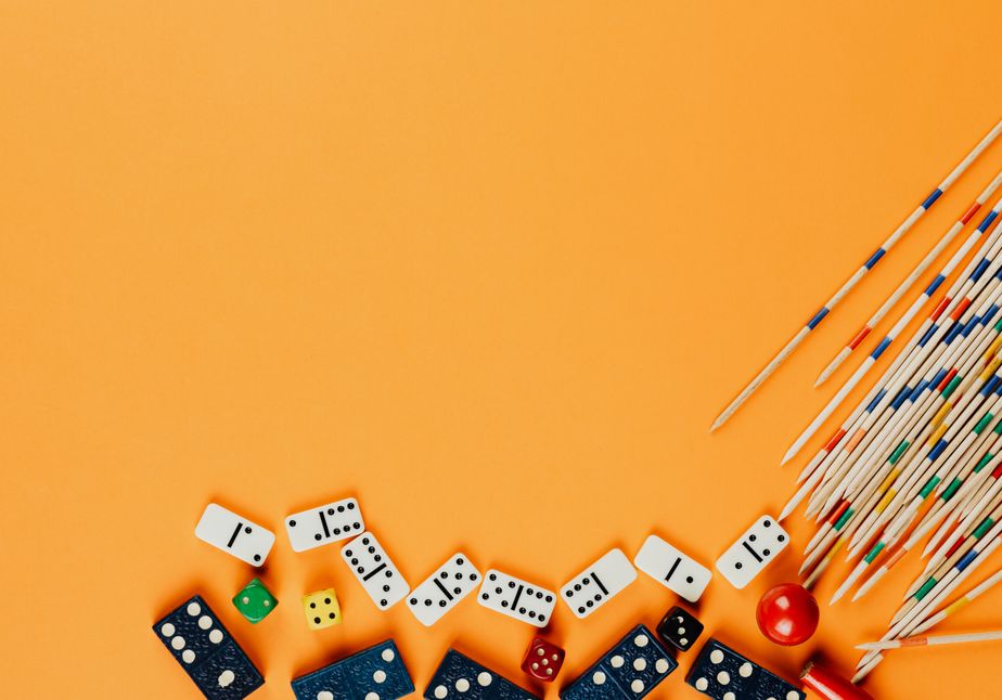 Online Casino: Spielautomaten und Live-Spiele im Überblick
