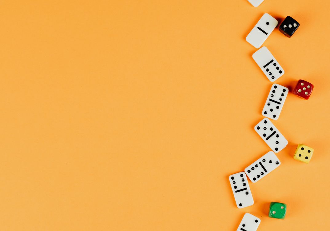 Online Casino: Spielautomaten und Live-Spiele im Überblick