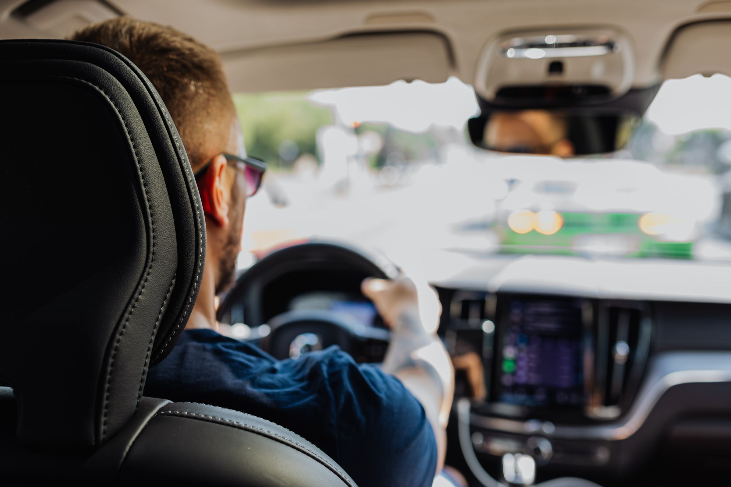Self-Driving Cars Without Maps? This $8.6B Bet Says Yes.