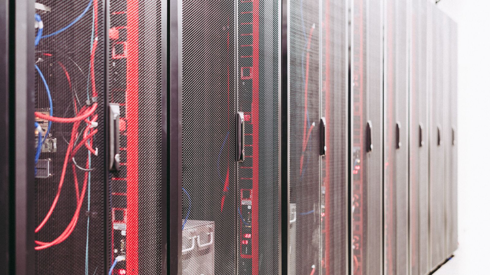 Cloudflare Workers AI 저비용 앱 본문 3 이미지를 설명하는 무료 스톡 사진