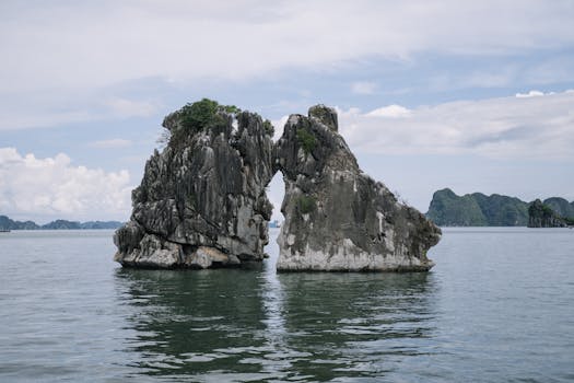 Picturesque rock formation in Ha Long Bay, showcasing Vietnam's natural beauty.