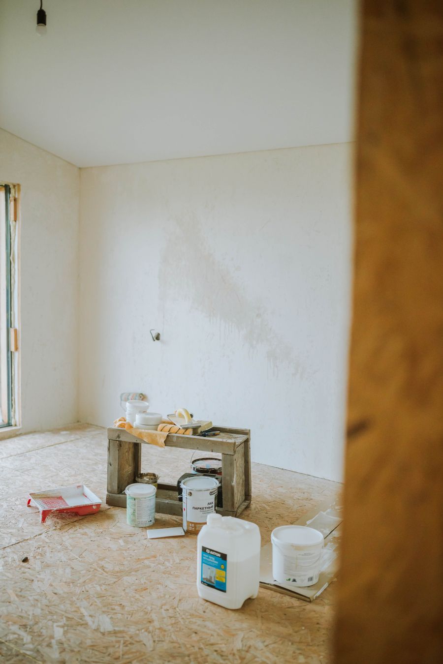 Room painting preparation example