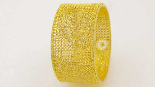 Free Gold Bracelets with Engraving Design Stock Photo