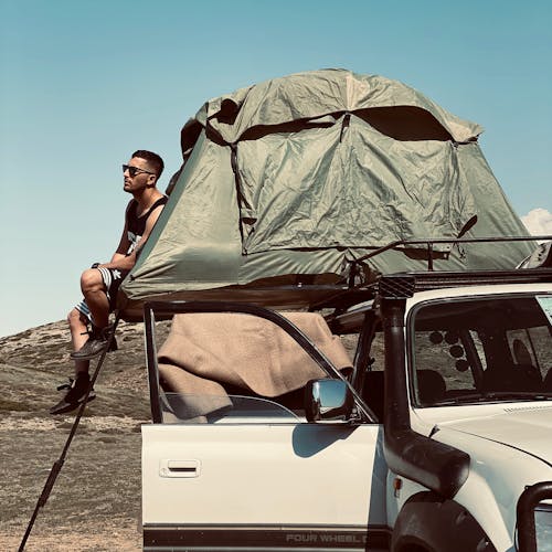 Free A Tent on Top of a Car Stock Photo