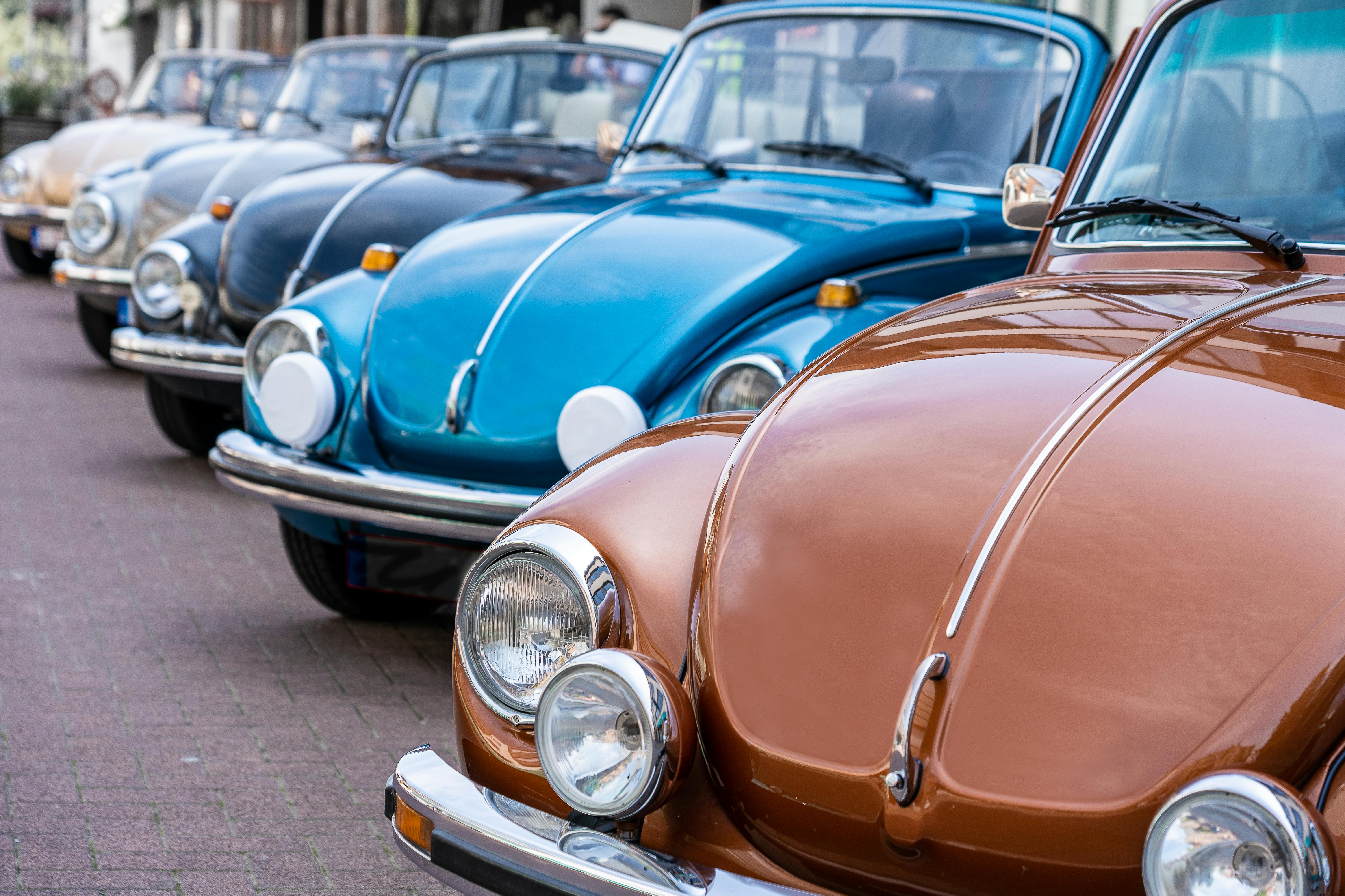 Top Automotive Innovations of the Past 100 Years – 1990s: On-board Diagnostics (OBD-II) — Photo by Mike van Schoonderwalt on 