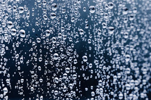 Free Water Bubbles in Clear Glass Stock Photo