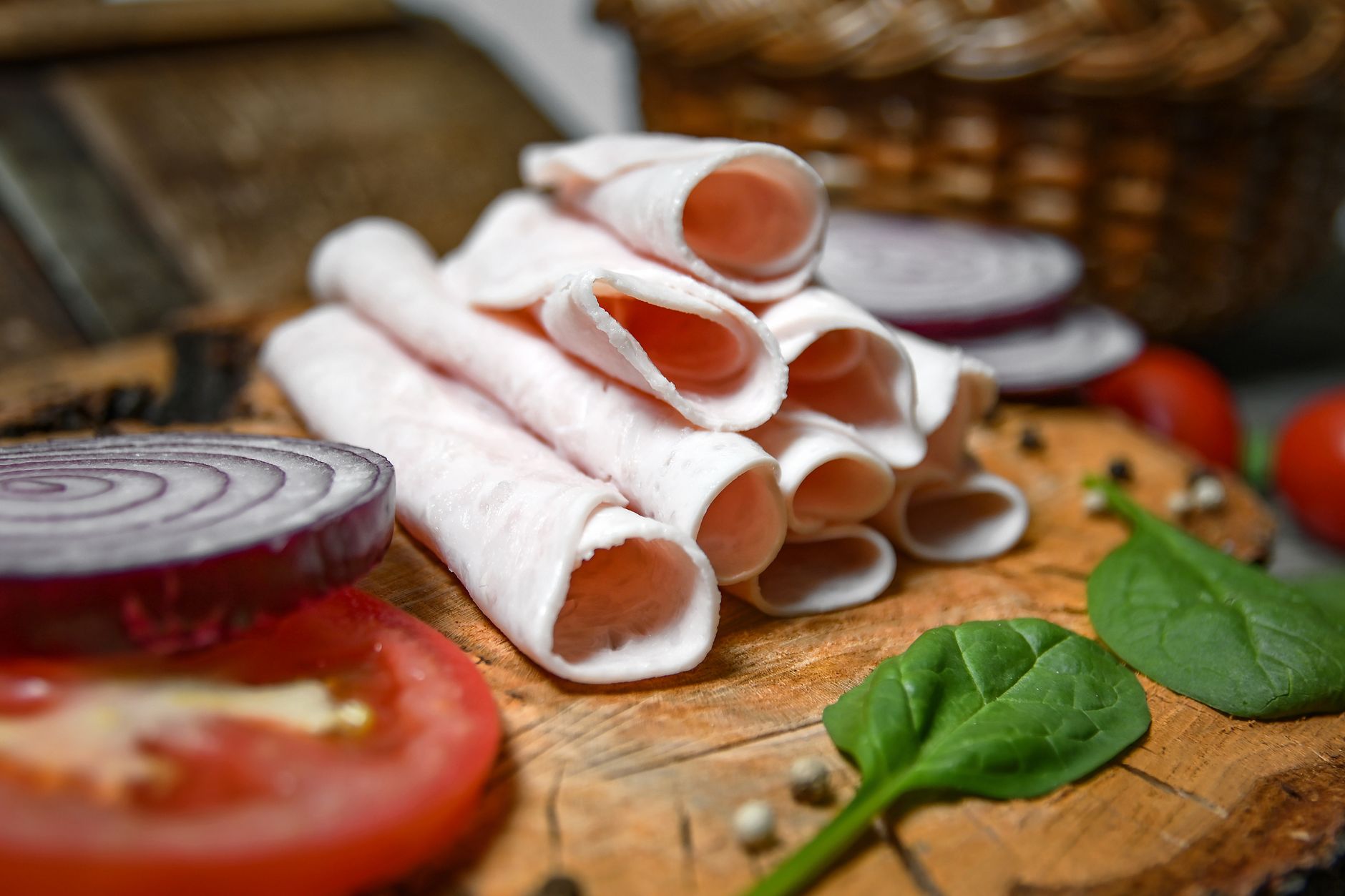Hannaford recalls multiple deli items due to salmonella risk