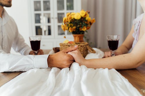 Kostenloses Stock Foto zu abendessen, ausdruck, bett