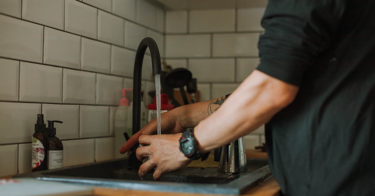 Service de Plomberie 24h : Comment Éviter les Frais Cachés