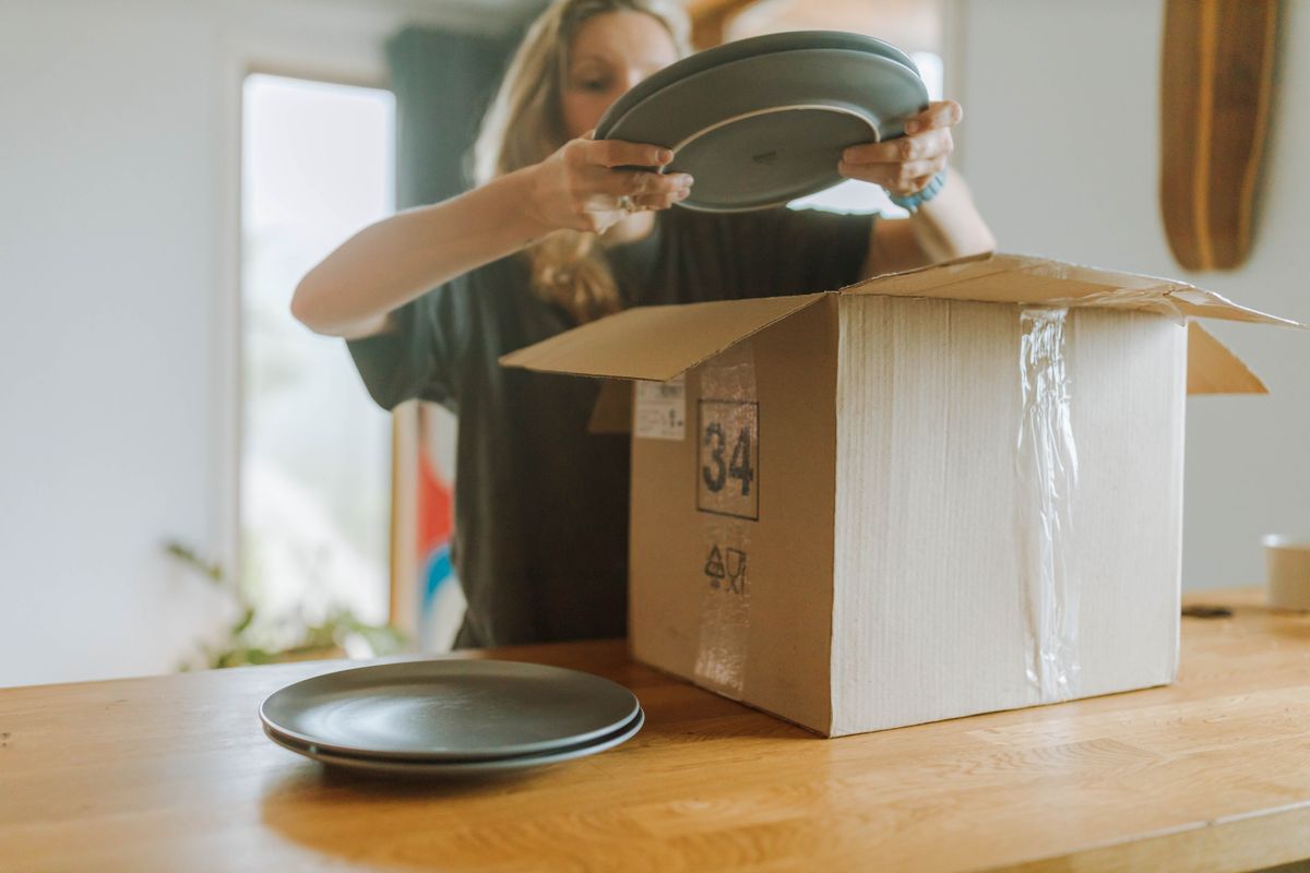 home removals in West Stockwith — Loaded properly: blankets, straps and a plan in West Stockwith