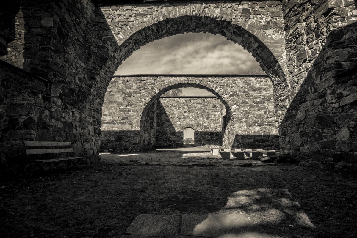 Arcade într-un castel