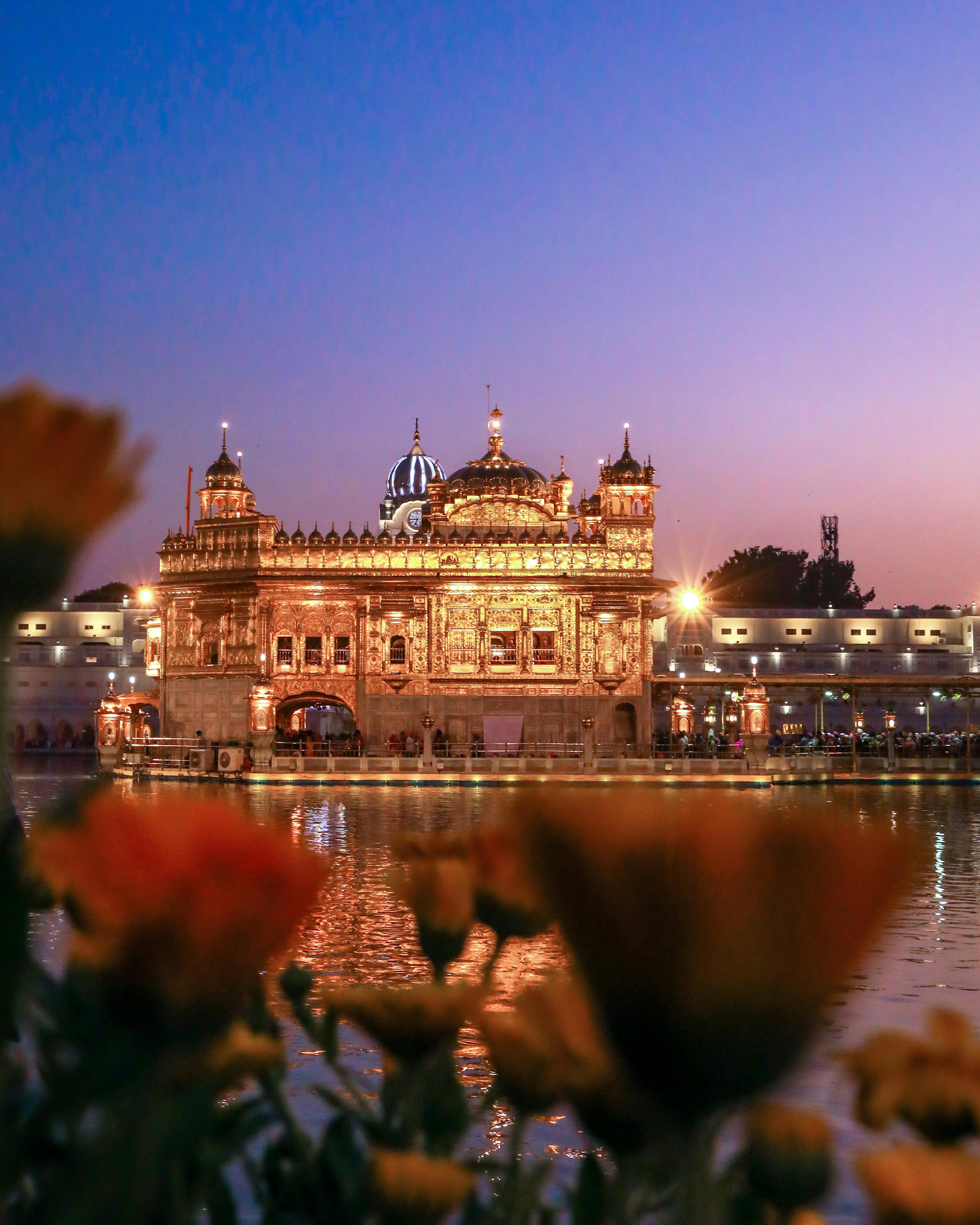 Premium Photo | Golden temple in amritsar pretty view with clouds