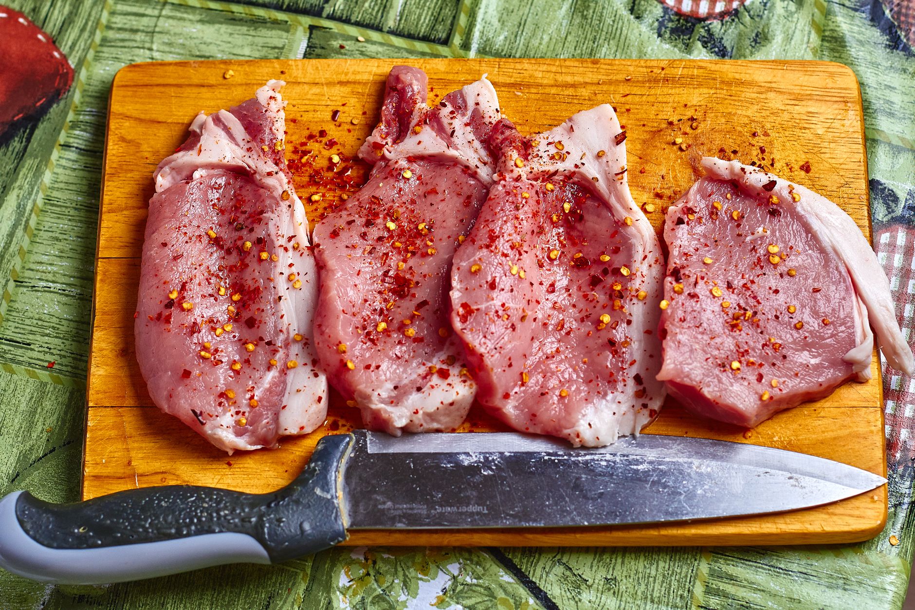 Grilled pork loin with glaze