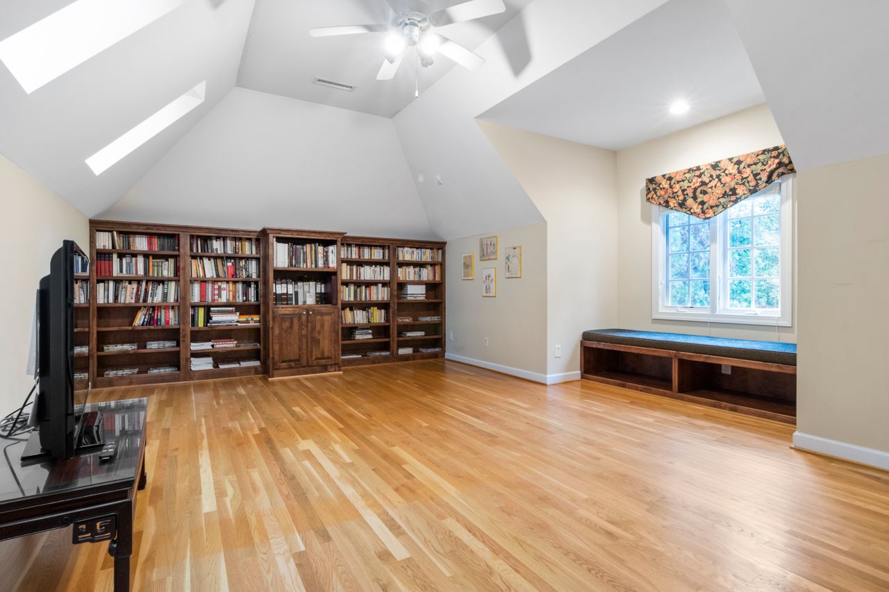 Shelving running wall to wall in a study